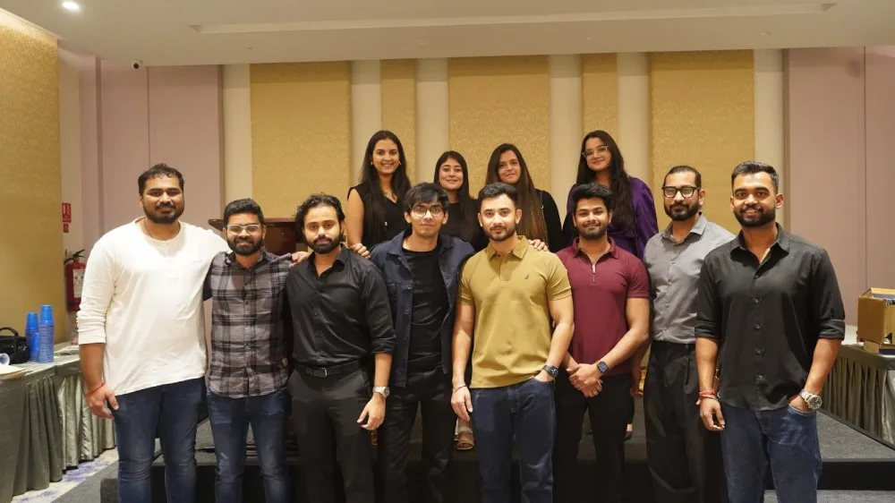 Team Spirit on Display: The Logo Puzzle Challenge